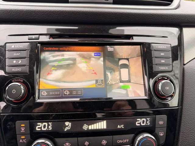 Nissan QASHQAI 1.3 DIG-T Tekna + 2020 Benzine 14