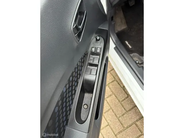 Suzuki Celerio 1.0 Exclusive 2016 Benzine 17