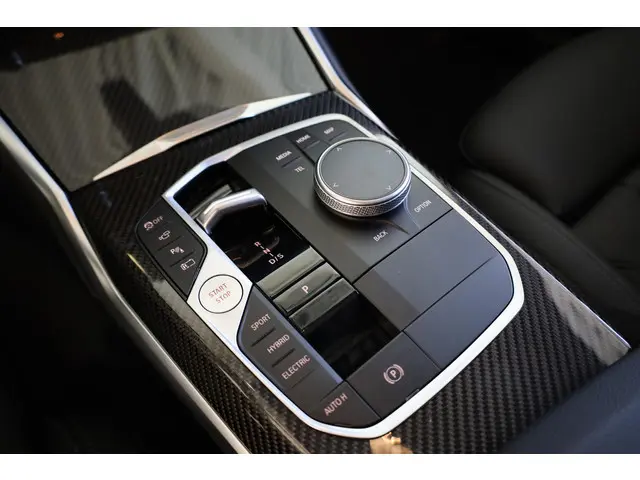 BMW 3 Serie Touring 330e 2026 Hybride Benzine 21