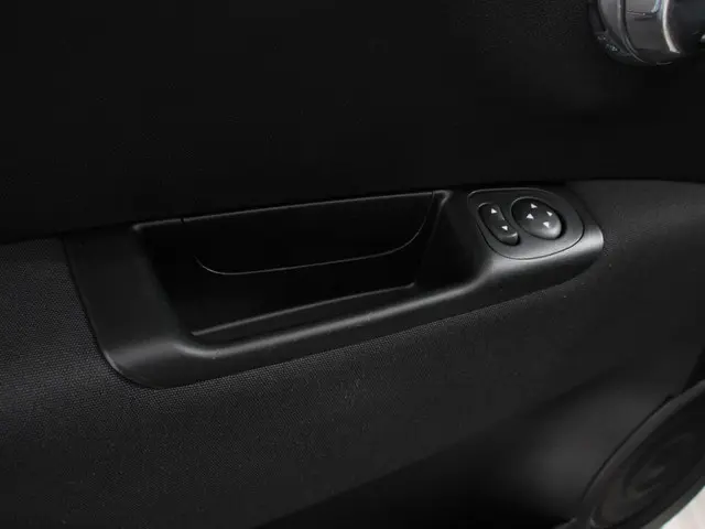 Fiat 500 1.0 Hybrid Dolcevita Finale 2024 Benzine 12