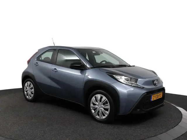 Toyota Aygo X 1.0 VVT-i MT Play 2024 Benzine 13