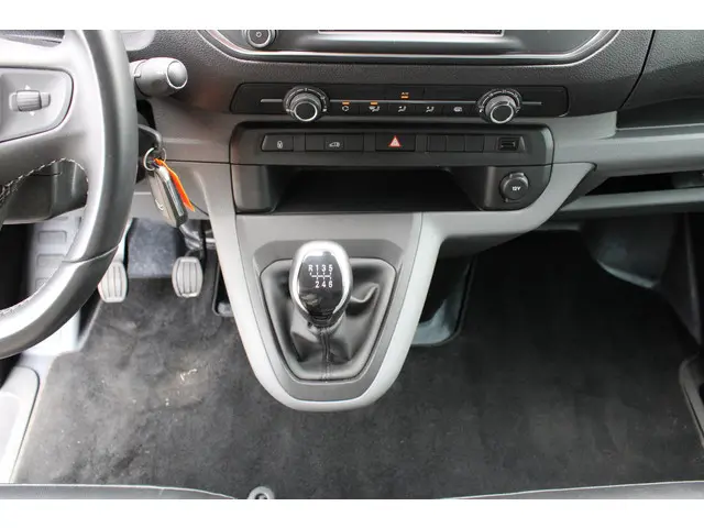Citroën Jumpy 2.0 BlueHDI 120 M Club 2020 Diesel 22