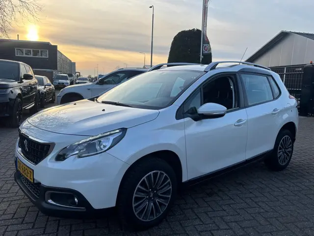 Peugeot 2008 1.2 Benzine Wit 2018 Automaat LED 2018 Benzine 4