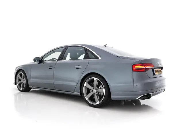 Audi S8 4.0 TFSI Quattro Pro Line+ 2015 Benzine 4