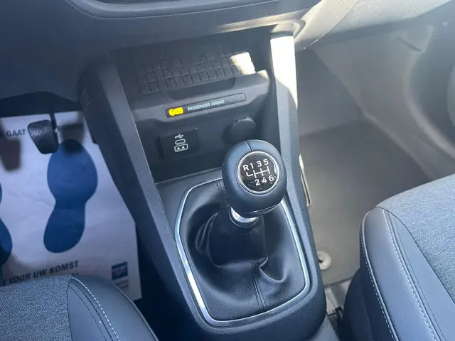 Ford Transit Courier 1.0 EcoBoost Active 2024 Benzine 11