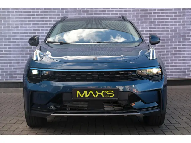 Lynk & Co 01 PHEV 2021 Hybride Benzine 14
