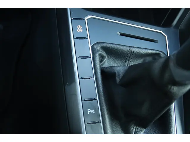 Volkswagen Polo 1.0 TSI STYLE 2022 Benzine 35