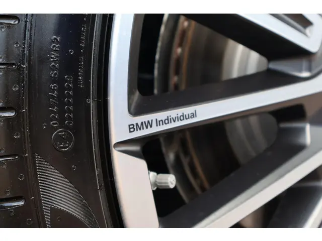 BMW X1 xDrive30e 2025 Hybride Benzine 9