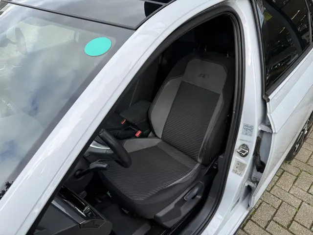 Volkswagen Polo 1.0 TSI Highline R-Line 2019 Benzine 11