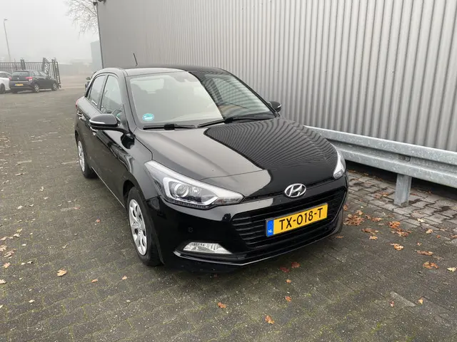 Hyundai i20 1.0 T-GDI Comfort 2018 Benzine 14