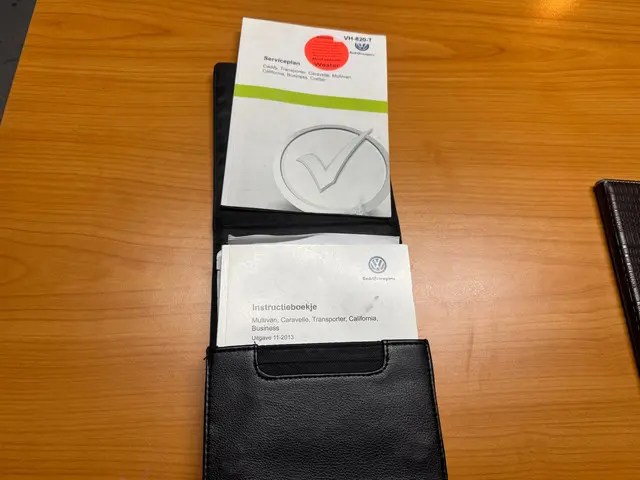 Volkswagen Transporter 2.0 TDI DC L1H2 2014 Diesel 18