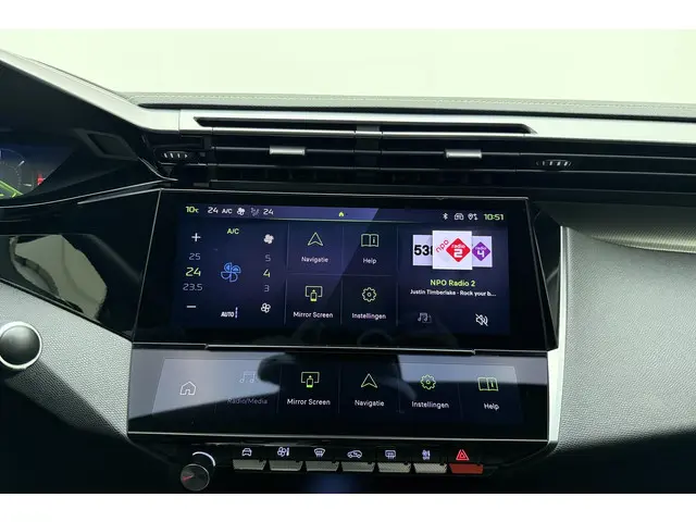 Peugeot 308 1.2T GT 2023 Benzine 25