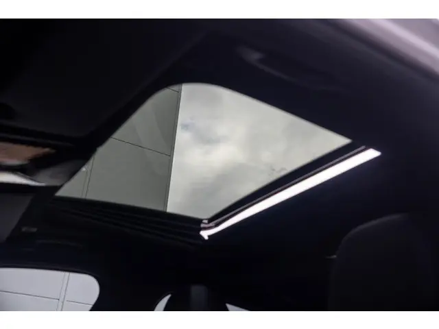 BMW 3 Serie Sedan 320e 2025 Hybride Benzine 17