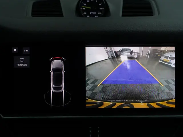 Porsche Cayenne Coupé 3.0 E-Hybrid- 2021 Hybride Benzine 11