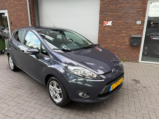 Ford Fiesta 2