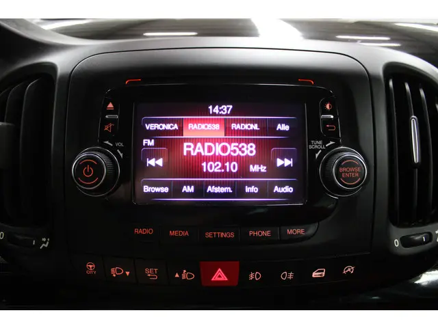 Fiat 500L 0.9 TwinAir Easy 2014 Benzine 10