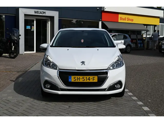 Peugeot 208 3