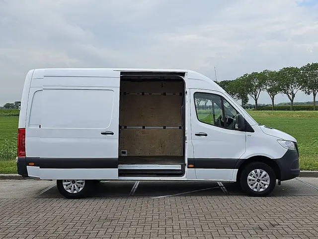 Mercedes-Benz Sprinter 317 2022 Diesel 14