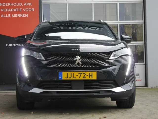 Peugeot 3008 1.6 HYbrid4 300 GT 2023 Hybride Benzine 3
