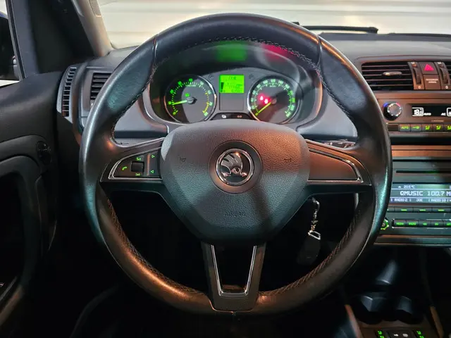 Škoda Roomster 1.2 TSI Elegance / Trekhaak 2013 Benzine 19