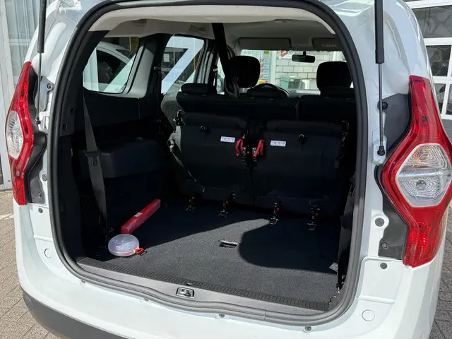 Dacia Lodgy 1.6 SCe Bi-Fuel Ambiance 7p. 2019 LPG/Gas 21