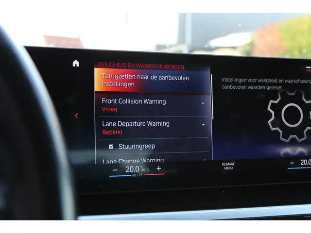 BMW i4 eDrive40 High Executive 84 kWh 2022 Elektrisch 43