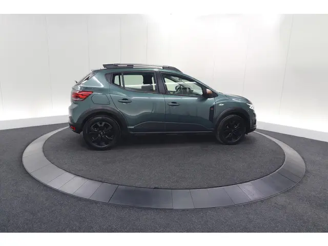Dacia Sandero Stepway TCe 90 Extreme 2024 Benzine 8