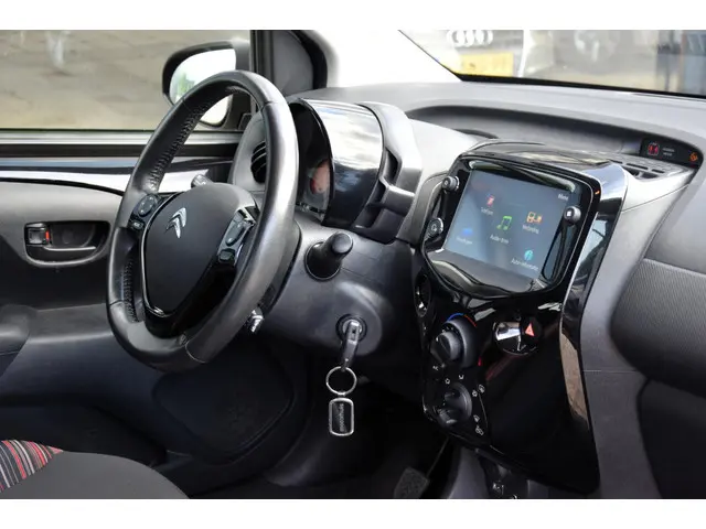 Citroën C1 1.0 VTi Carplay Navigatie 2018 Benzine 16