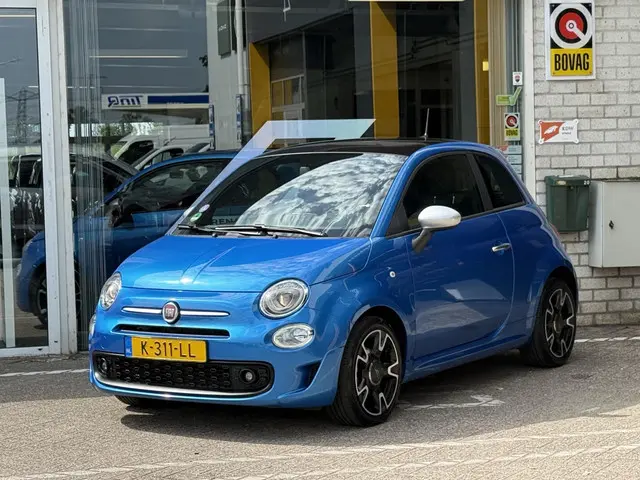 Fiat 500 1.0 Hybrid Rockstar 2021 Benzine 11