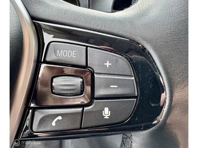 BMW 5 Serie Touring 520i High Executive 2018 Benzine 34