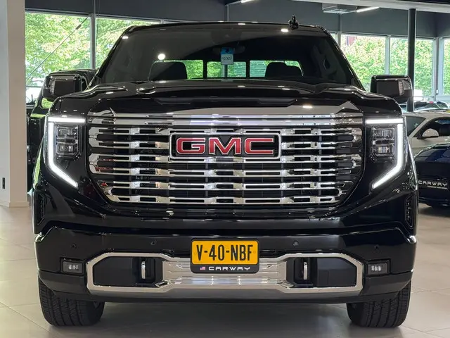 GMC Sierra 6.2 V8 DENALI 2024 Benzine 8