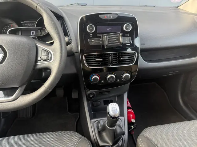 Renault Clio 1.2 16V 2018 Benzine 16