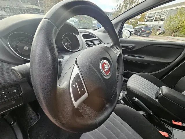 Fiat Punto Evo 0.9 TwinAir 2017 Benzine 13