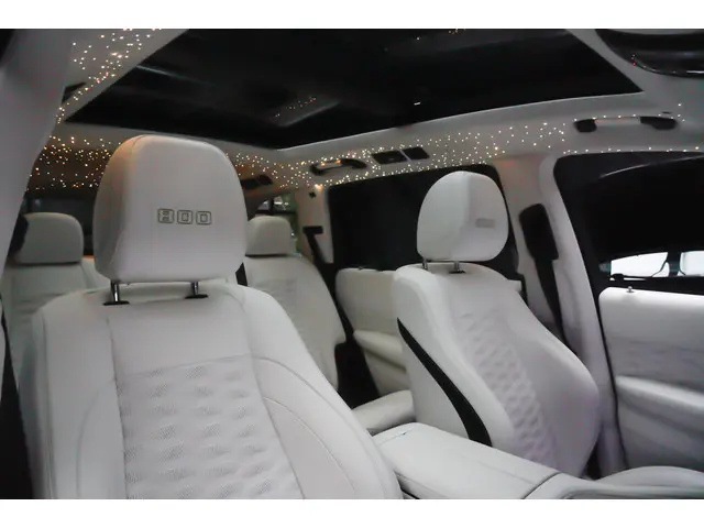 Mercedes-Benz GLS BRABUS 800 4MATIC 2024 Benzine 50