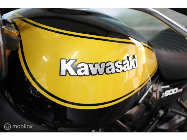Kawasaki Z900RS SE 2022 Benzine 8