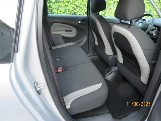 Citroën C3 Picasso 1.4 VTi Attraction 2014 Benzine 8
