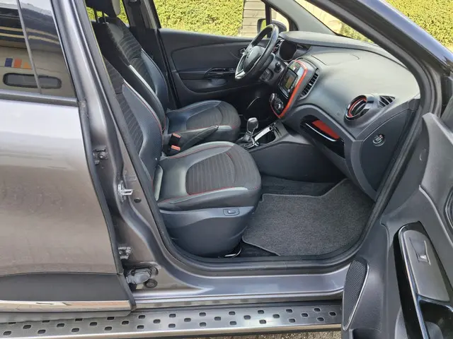 Renault Captur 1.2 TCe Xmod Automaat 2016 Benzine 24