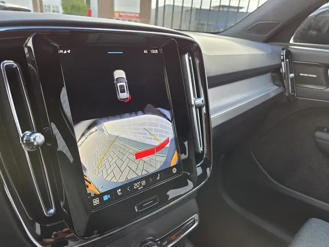 Volvo XC40 B4 Plus Dark 2024 Benzine 11