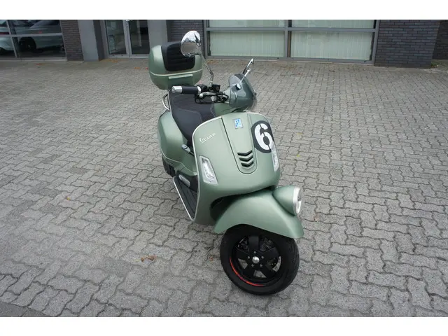 Vespa GTV 300 Sei Giorni LE 2019 Benzine 2