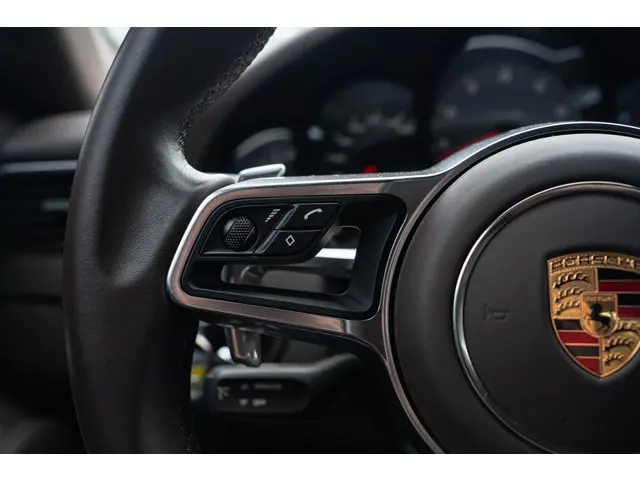 Porsche 911 3.0 Carrera S 2017 Benzine 28