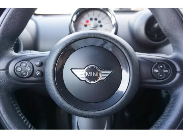 MINI Countryman Mini 1.6 One Business Line 2012 Benzine 12