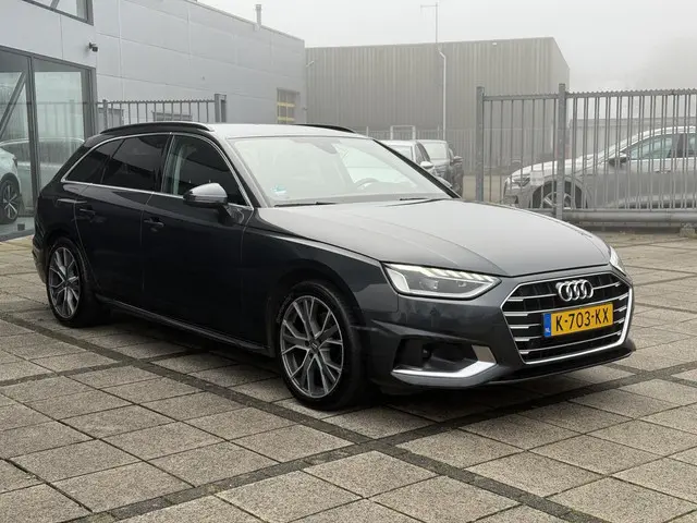 Audi A4 Avant 35 TFSI Aut. Business Sport 2021 Benzine 7