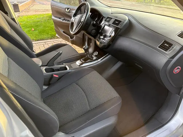 Nissan Pulsar 1.2 DIG-T Connect Edition 2015 Benzine 13