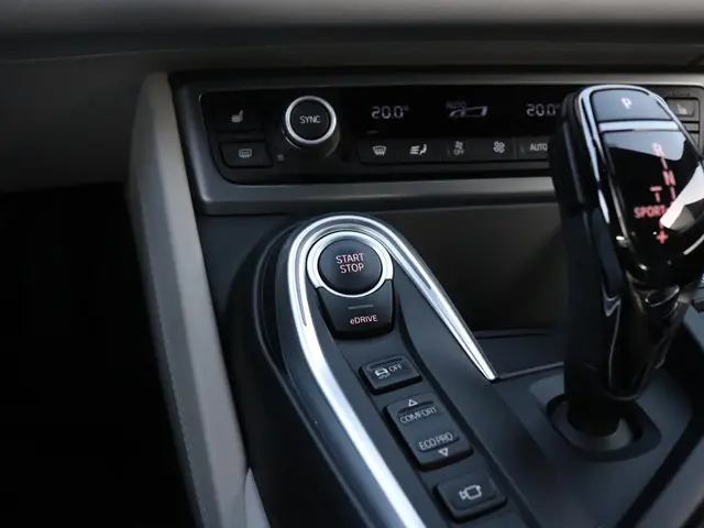 BMW i8 1.5 First Edition 2014 Hybride Benzine 24