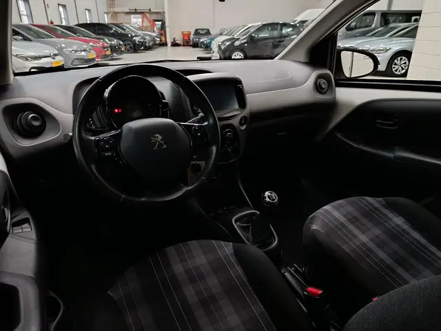 Peugeot 108 1.0 e-VTi Active 2019 Benzine 11