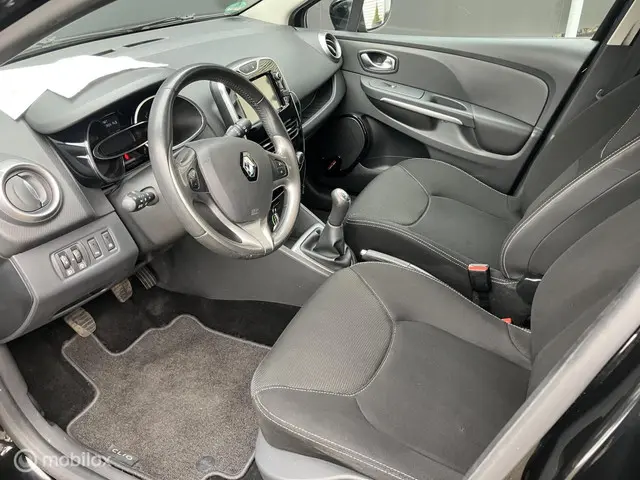 Renault Clio 0.9 TCe Night&Day !! MOTOR DEFECT !! 2015 Benzine 7