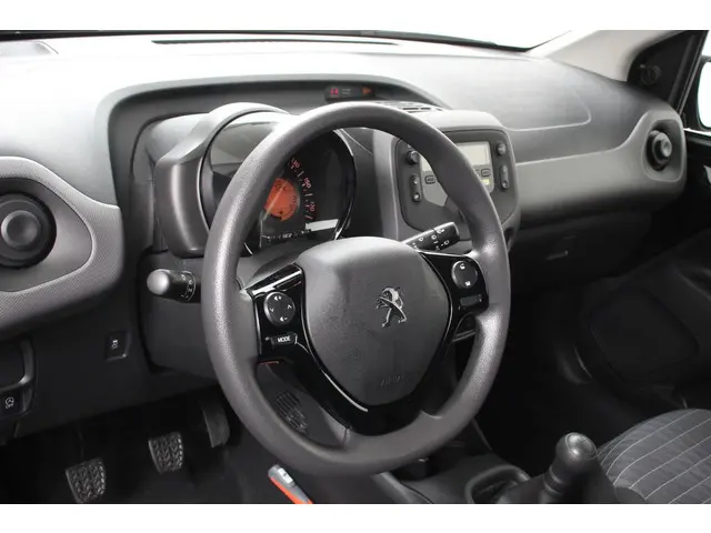 Peugeot 108 1.0 e-VTi Active 2021 Benzine 7