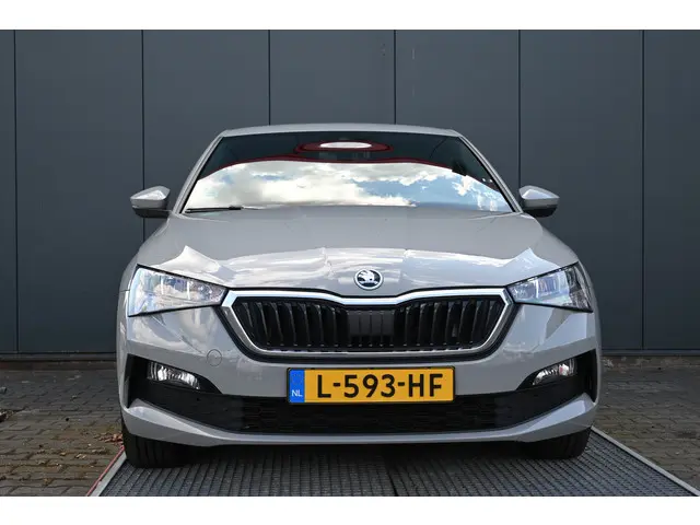 Škoda Scala 1.0 TSI Sport Business 2021 Benzine 8