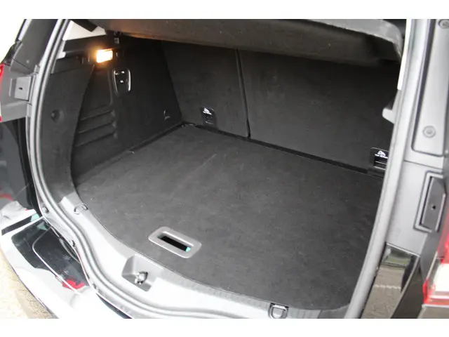 Renault Scénic 1.3 TCe 140 EDC Intens 2020 Benzine 18
