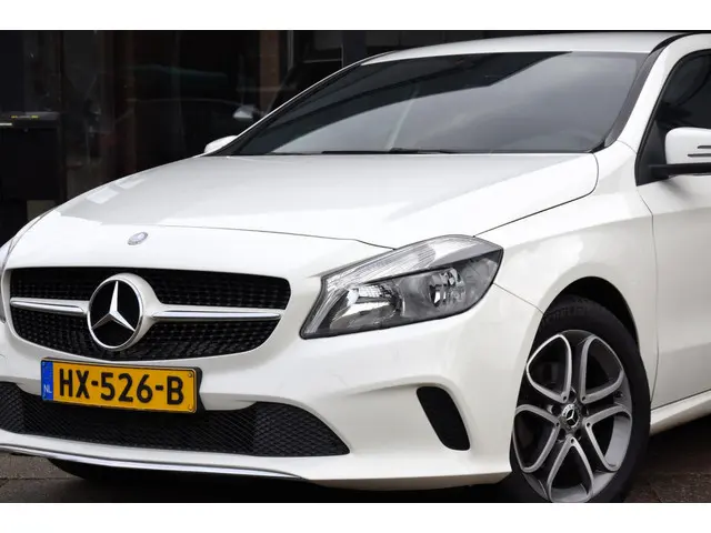 Mercedes-Benz A-Klasse 160 2016 Benzine 2